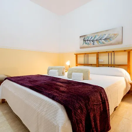 Apartmán 2a Abrigos, Wifi Y Balcon *